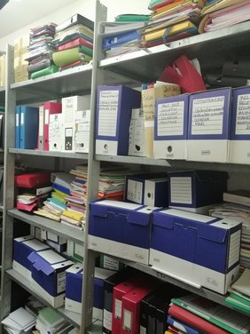Archives de Saint-Chinian avant traitement